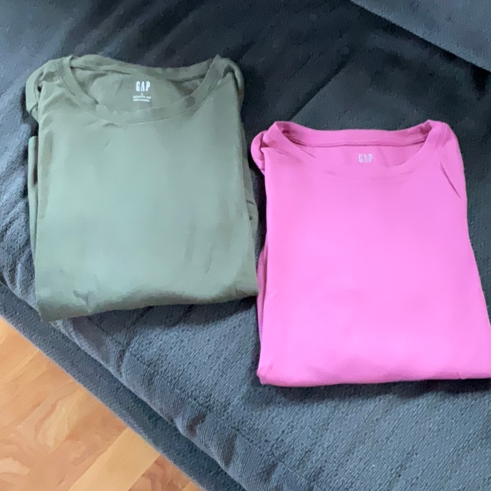 GAP Crewneck Tee Bundle - Olive Green & Rasberry Pink